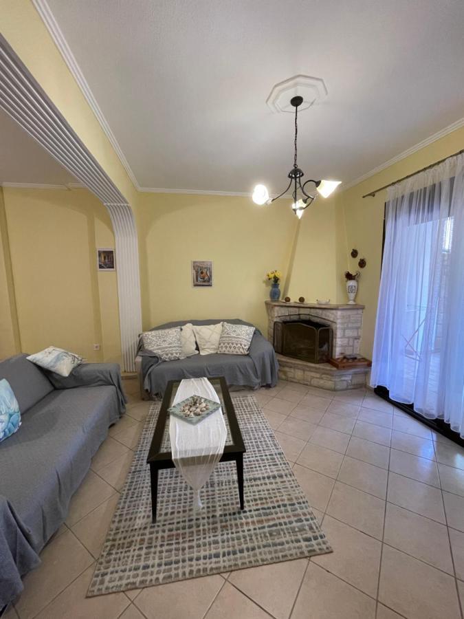 Aurora Apartment Afytos Exterior photo